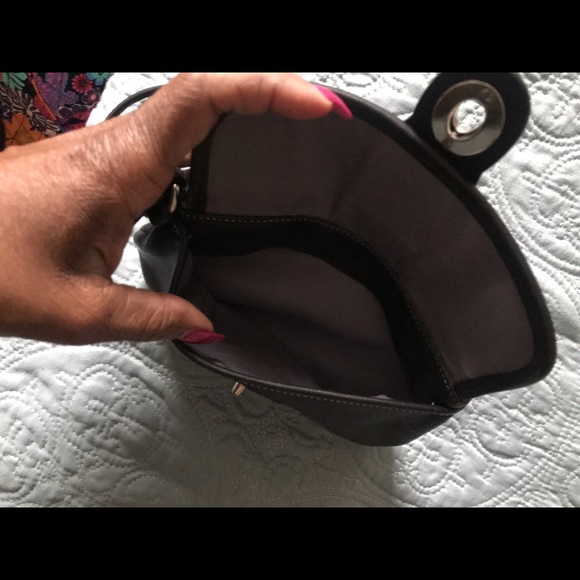 Coach Authentic Leather Lock turn wristlet - Picture 3 of 7